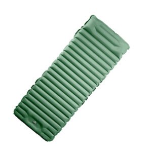 Lightweight inflatable pad